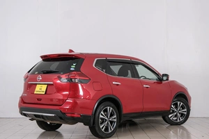 Внедорожник Nissan X-Trail 2017 года, 1949000 рублей, Красноярск