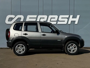 Внедорожник Chevrolet Niva 2015 года, 699000 рублей, Ижевск