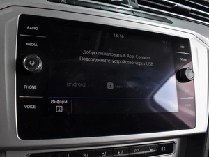 Седан Volkswagen Passat 2018 года, 1696000 рублей, Воронеж