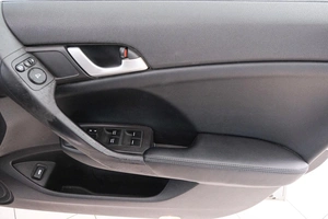 Седан Honda Accord 2011 года, 1549000 рублей, Красноярск