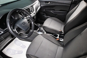 Седан Hyundai Solaris 2018 года, 1099000 рублей, Сургут