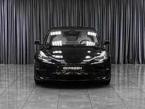 Седан Tesla Model 3 2019 года, 3099000 рублей, Тюмень
