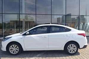 Седан Hyundai Solaris 2020 года, 1225000 рублей, Солонцы