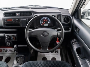 Универсал Toyota Succeed 2019 года, 1240000 рублей, Красноярск