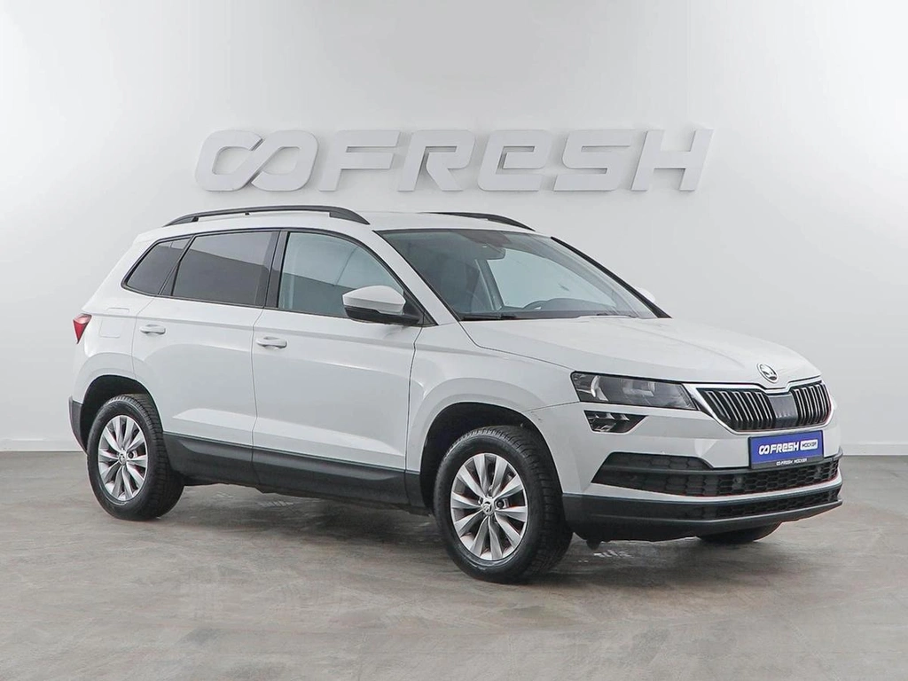 Внедорожник Skoda Karoq 2020 года, 2249046 рублей, Москва