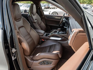 Внедорожник Porsche Cayenne GTS 2021 года, 20600000 рублей, Краснодар