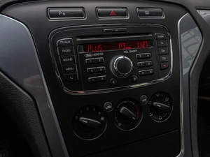 Седан Ford Mondeo 2011 года, 780000 рублей, Краснодар