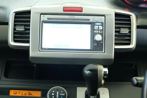 Минивэн Honda Freed 2012 года, 1149000 рублей, Омск