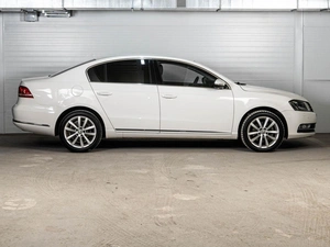 Седан Volkswagen Passat 2013 года, 1275000 рублей, Ставрополь