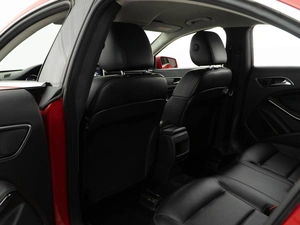 Седан Mercedes-benz CLA-класс 2013 года, 1398999 рублей, Москва