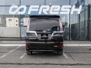 Минивэн Toyota Esquire 2019 года, 2889000 рублей, Краснодар