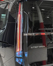 Минивэн Honda Stepwgn Spada 2023 года, 2950000 рублей, Красноярск