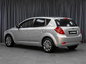 Хетчбэк Kia Ceed 2007 года, 499000 рублей, Тюмень