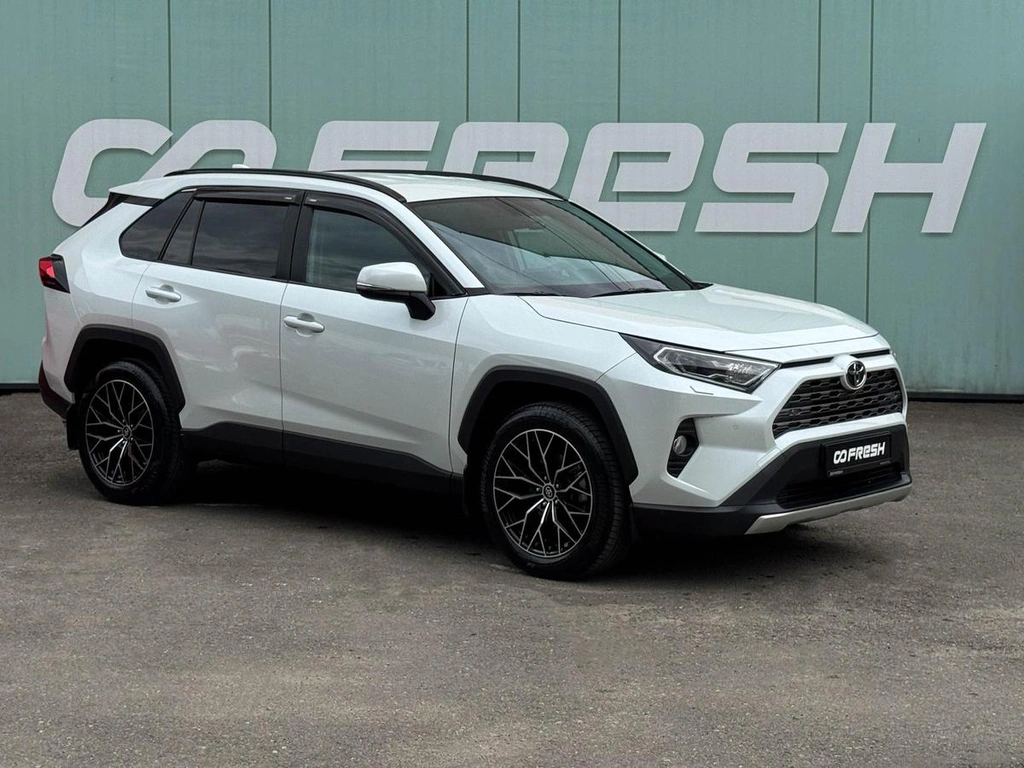 Внедорожник Toyota RAV4 2021 года, 3799000 рублей, Кропоткин
