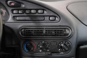 Внедорожник ВАЗ (LADA) Niva Travel 2022 года, 849000 рублей, Омск