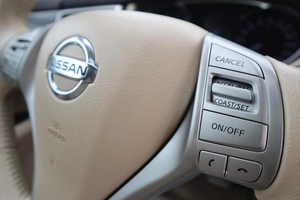 Внедорожник Nissan X-Trail 2015 года, 1650000 рублей, Мирное