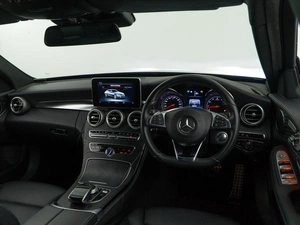 Седан Mercedes-benz C-класс 2015 года, 1988055 рублей, Москва