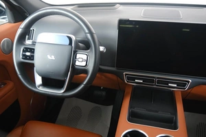 Внедорожник LiXiang L7 2024 года, 6739000 рублей, Кемерово