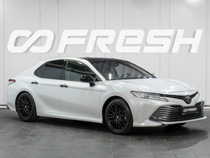 Седан Toyota Camry 2018 года, 2479000 рублей, Сургут
