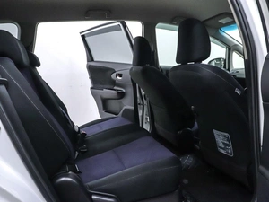 Минивэн Toyota Wish 2014 года, 1330000 рублей, Красноярск