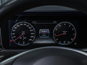 Седан Mercedes-benz E-класс 2018 года, 3699000 рублей, Ставрополь