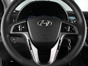 Седан Hyundai Solaris 2015 года, 1239000 рублей, Аксай