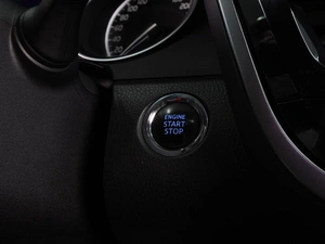 Седан Toyota Camry 2021 года, 2369000 рублей, Воронеж