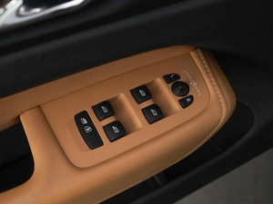 Внедорожник Volvo XC60 2021 года, 4107055 рублей, Москва