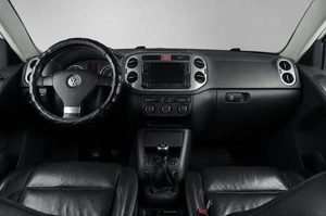 Внедорожник Volkswagen Tiguan 2008 года, 849000 рублей, Челябинск