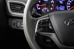 Седан Hyundai Solaris 2017 года, 839900 рублей, Казань