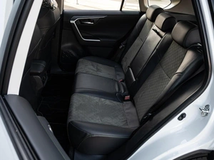 Внедорожник Toyota RAV4 2025 года, 4160000 рублей, Краснодар