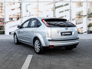 Хетчбэк Ford Focus 2005 года, 580000 рублей, Ставрополь