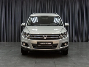 Внедорожник Volkswagen Tiguan 2012 года, 1339000 рублей, Тюмень