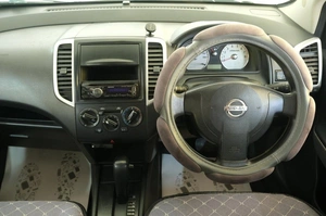 Универсал Nissan Wingroad 2007 года, 639000 рублей, Омск