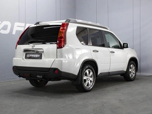 Внедорожник Nissan X-Trail 2008 года, 990000 рублей, Омск