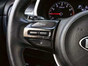 Седан Kia Rio 2020 года, 1580000 рублей, Краснодар