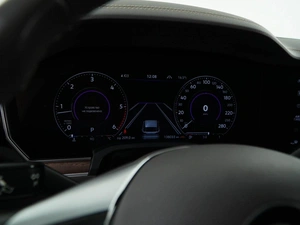 Внедорожник Volkswagen Touareg 2019 года, 5099046 рублей, Москва