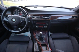 Седан BMW 3 серии 2008 года, 1500000 рублей, Мирное