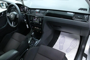 Универсал Skoda Rapid 2015 года, 1018000 рублей, Солонцы