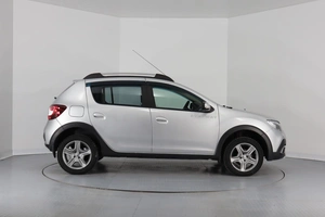 Хэтчбек Renault Sandero 2019 года, 1220000 рублей, Брянск