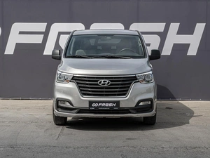 Минивэн Hyundai H-1 2019 года, 3170000 рублей, Краснодар
