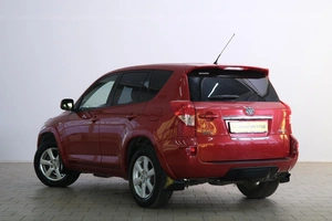 Внедорожник Toyota RAV4 2007 года, 1099000 рублей, Омск