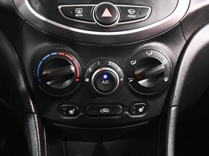 Седан Hyundai Solaris 2015 года, 1325000 рублей, Ростов-на-Дону