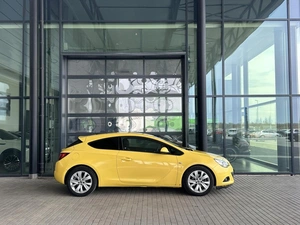 Хетчбэк Opel Astra 2014 года, 880000 рублей, Уфа