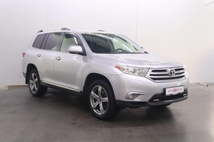 Внедорожник Toyota Highlander 2011 года, 1870000 рублей, Брянск