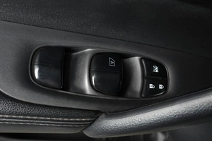 Внедорожник Nissan X-Trail 2017 года, 1499000 рублей, Тюмень