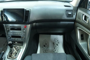 Универсал Subaru Outback 2004 года, 849000 рублей, Омск