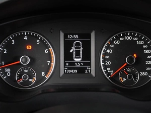 Седан Volkswagen Jetta 2013 года, 1039000 рублей, Воронеж