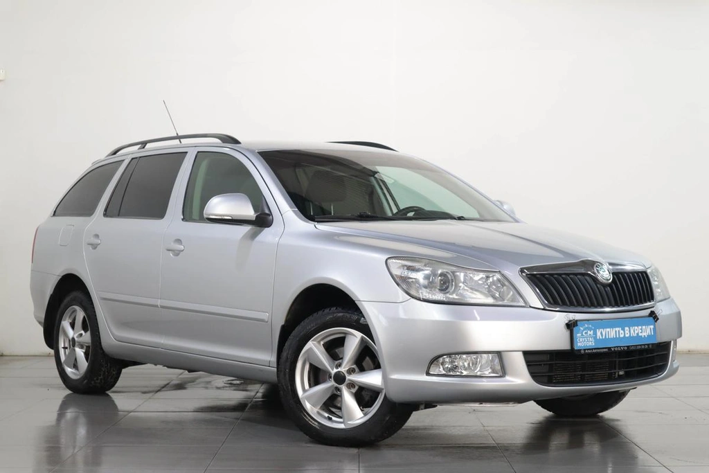 Универсал Skoda Octavia 2011 года, 859000 рублей, Челябинск