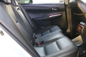 Седан Toyota Camry 2013 года, 1599000 рублей, Омск